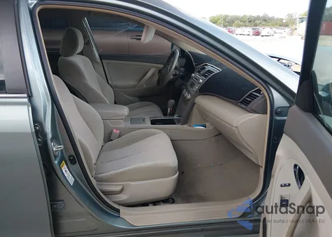 2011 Toyota Camry Le from USA, damaged, VIN 4T1BF3EK8BU586053